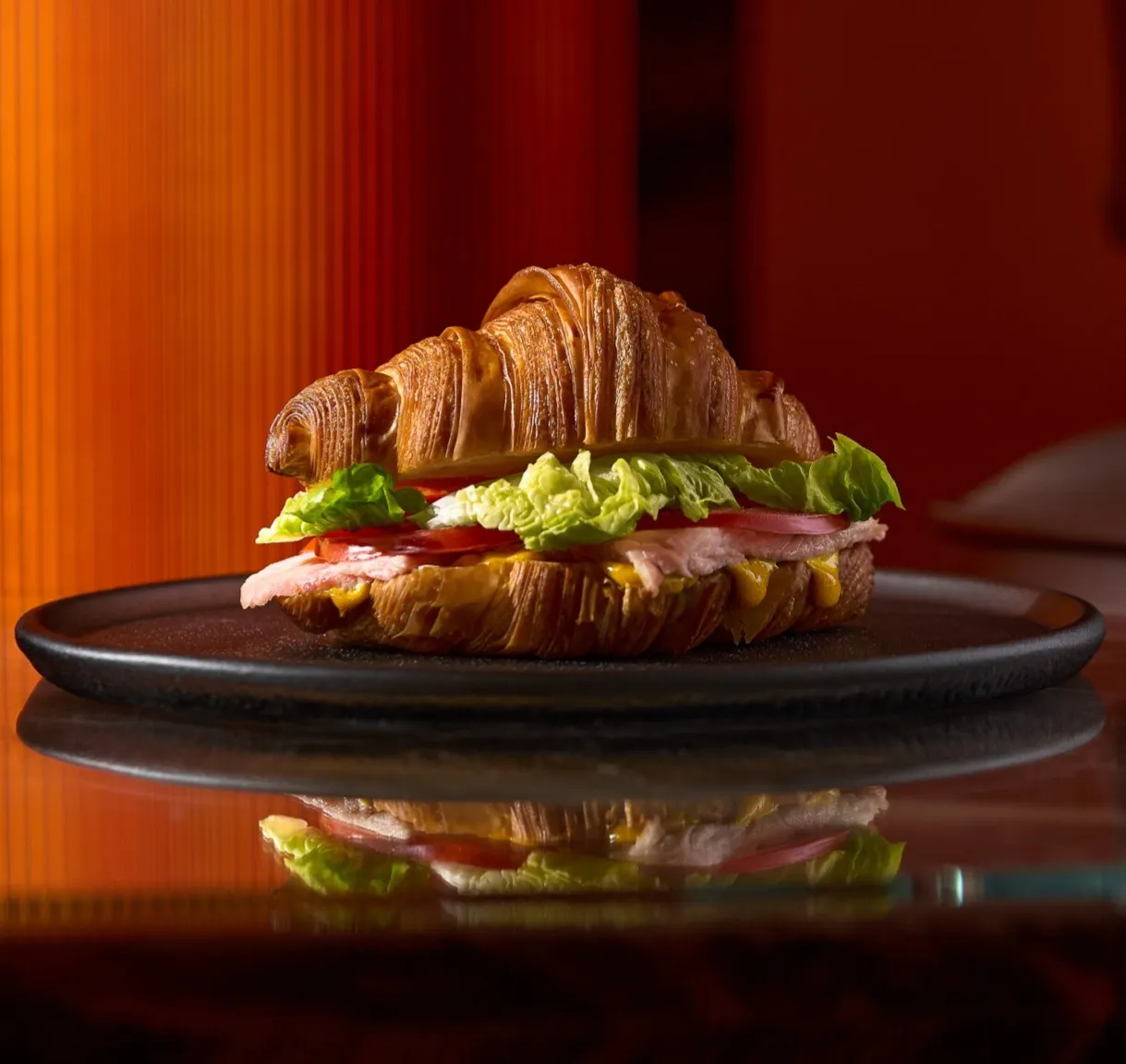 CROISSANT WITH TURKEY 