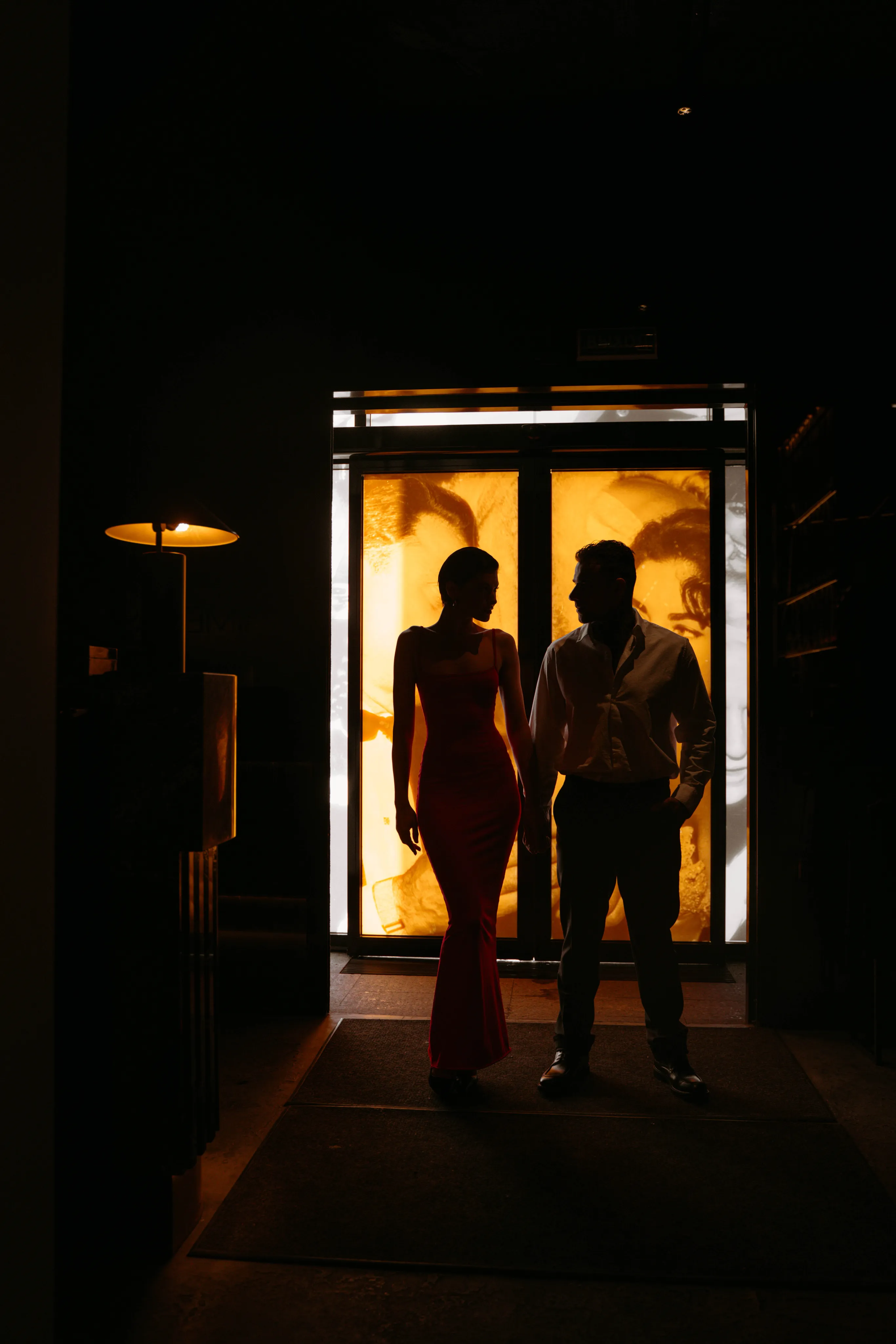 Use a separate VIP entrance for maximum privacy