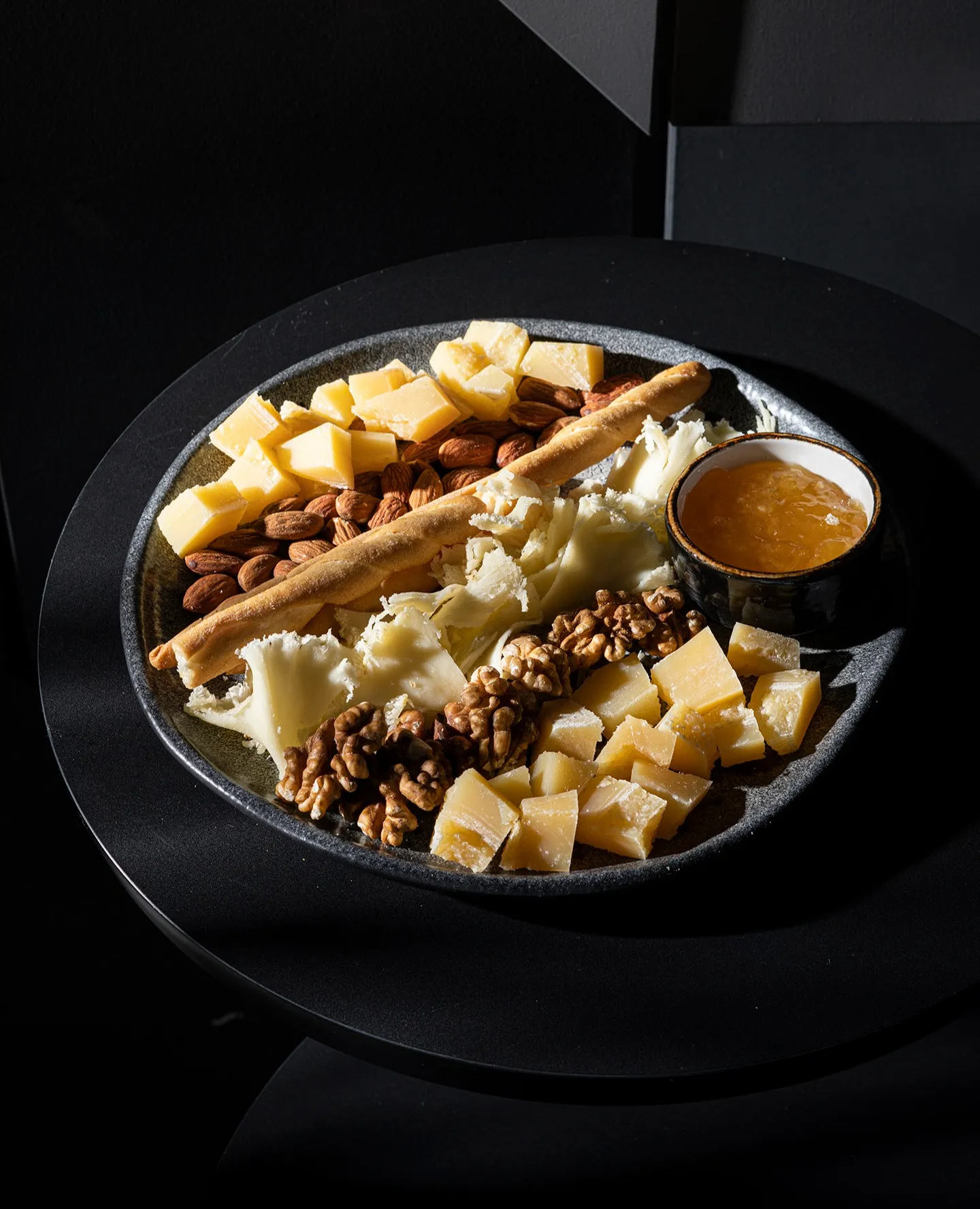 Cheese Plate with Accompaniments Cheese Plate with Accompaniments