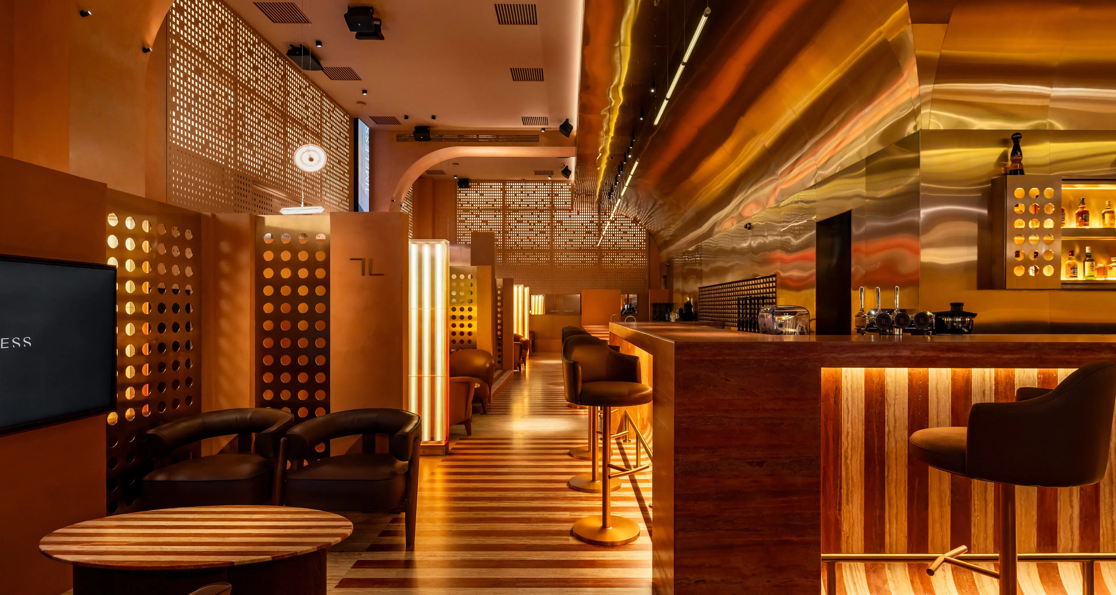 AL HABTOOR AL HABTOOR